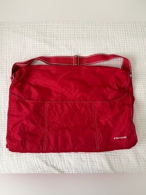 Samsonite Red Travel Duffel with Adjustable Shoulder Strap